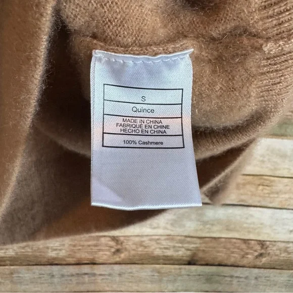Quince Women's Camel Tan 100% Cashmere V Neck Pullover Sweater Size Small - Picture 6 of 10